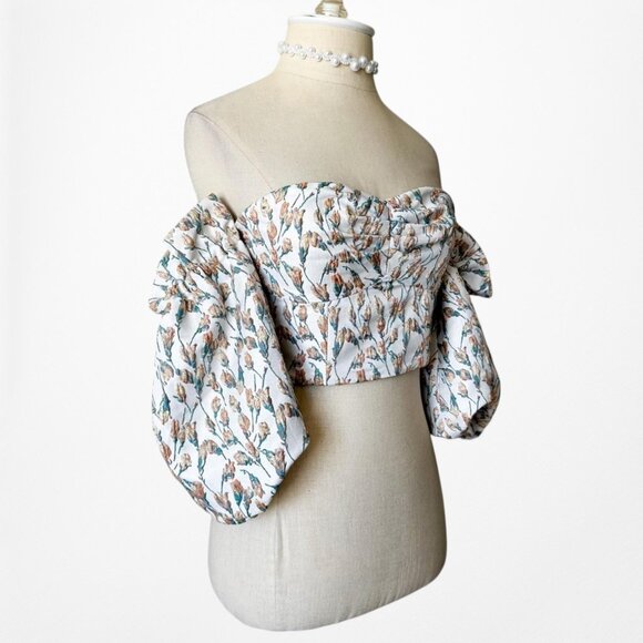 Song of Style Gray Floral Print Puffy Sleeve Sweetheart Crop Top Size XXS/XS - Picture 4 of 7